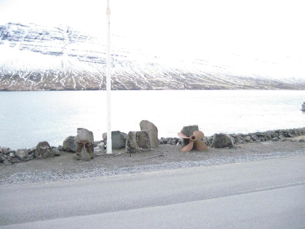 Hotel Capitano Neskaupstaður Zewnętrze zdjęcie