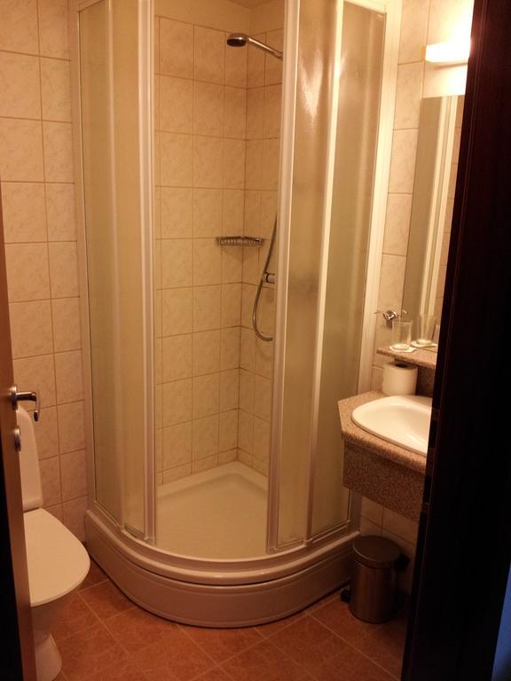 Hotel Capitano Neskaupstaður Pokój zdjęcie