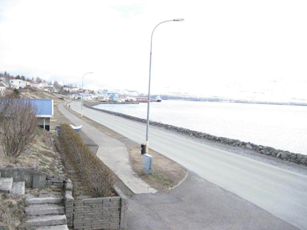 Hotel Capitano Neskaupstaður Zewnętrze zdjęcie