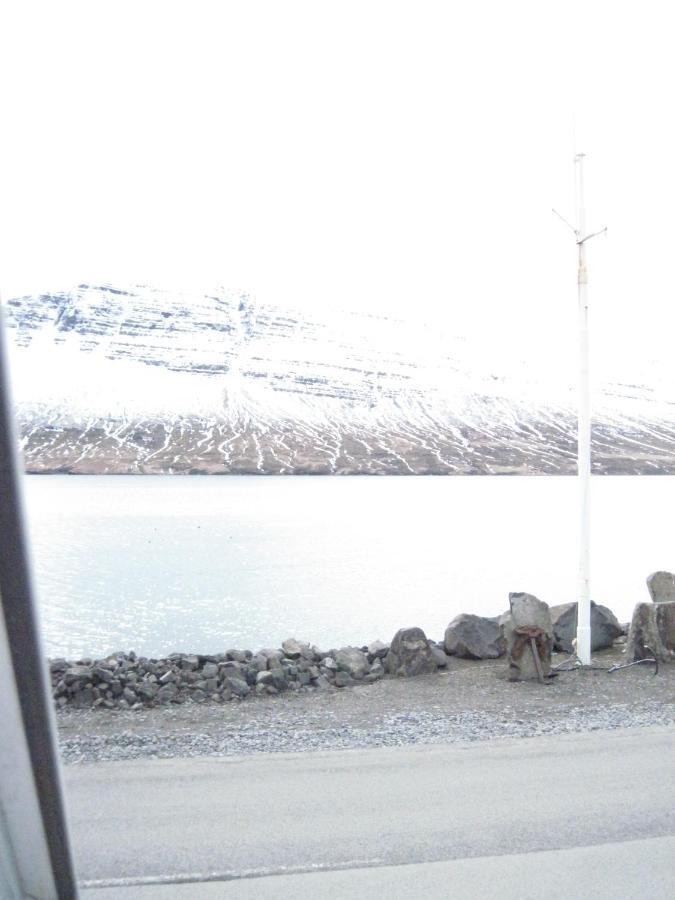 Hotel Capitano Neskaupstaður Zewnętrze zdjęcie